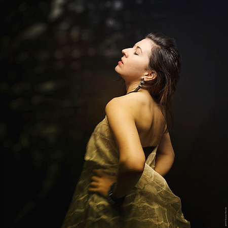 10312018-Ana_Maria-G-#2B-Full